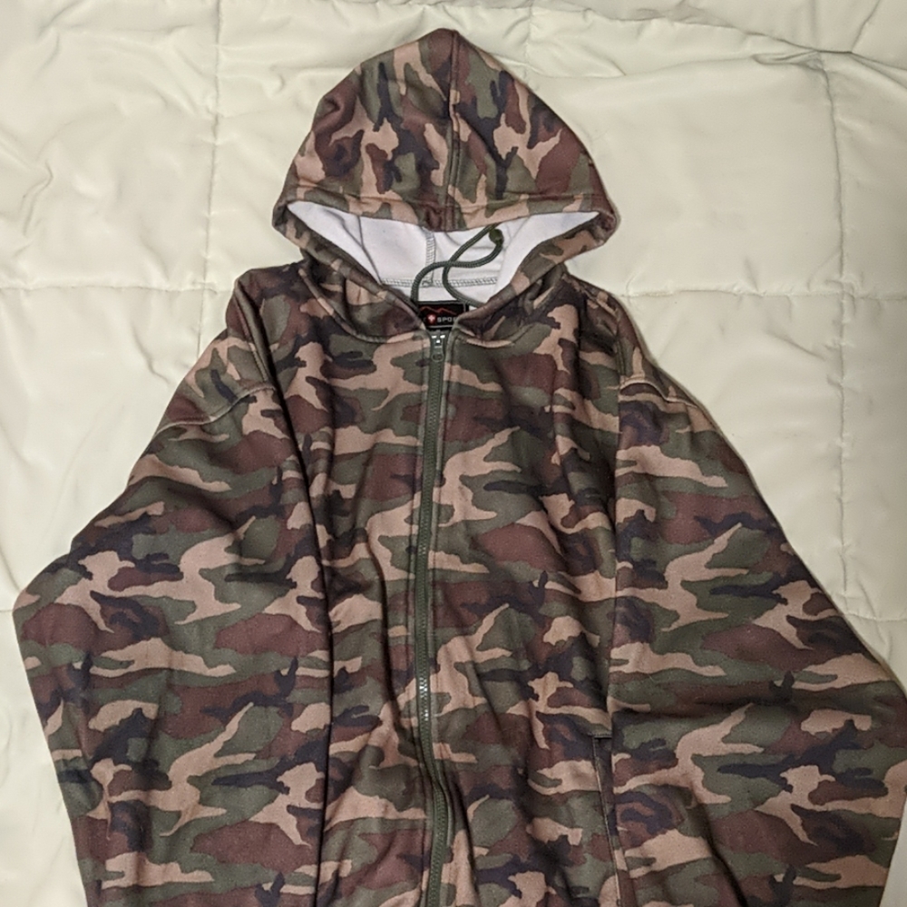 Suisse Sport Camo Hoodie